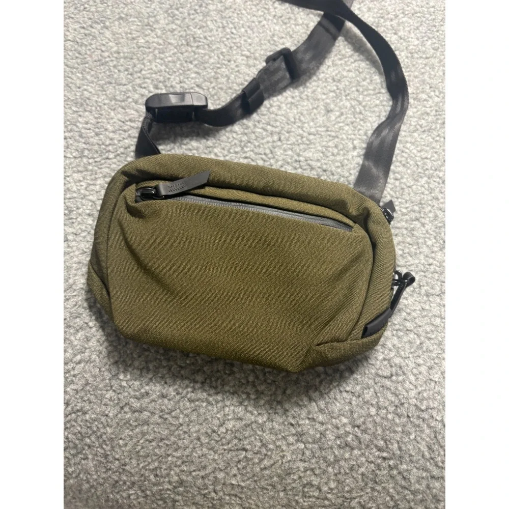 Alpaka Sling Bag Olive Green Black Crossbody‎ EDC Techwear Magnetic Buckle